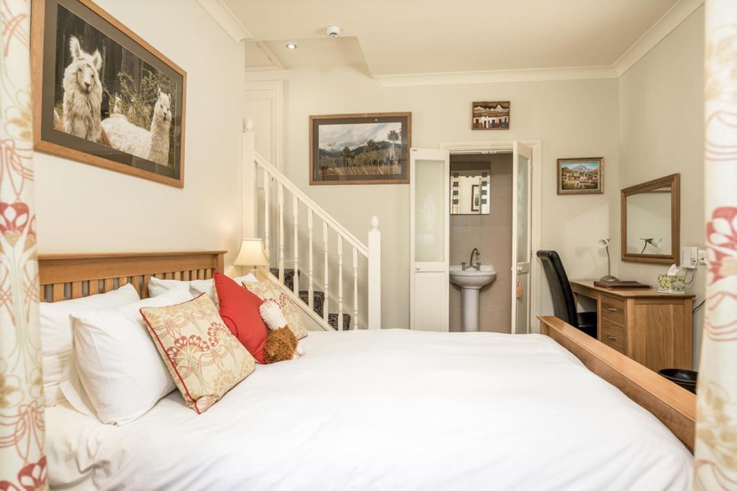 Ffarm Country House อะแบร์เกล ภายนอก รูปภาพ