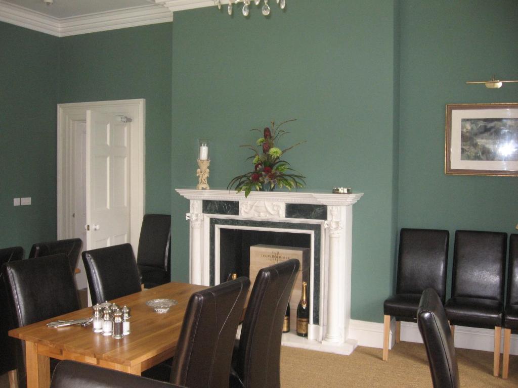 Ffarm Country House อะแบร์เกล ภายนอก รูปภาพ